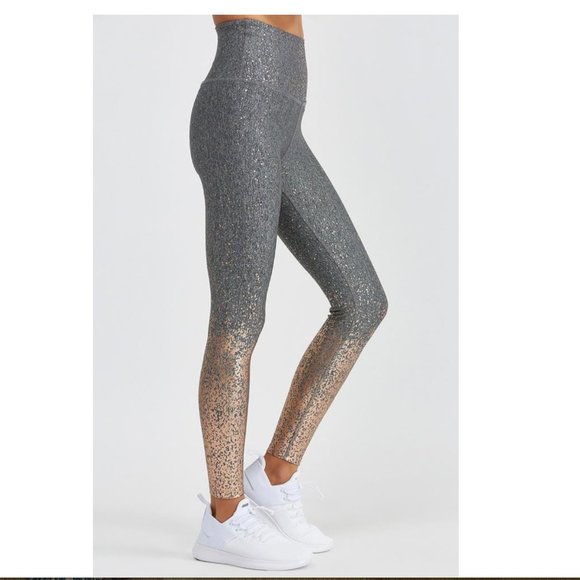 Beyond Yoga Alloy Ombre Speckled Shimmer Midi Leggings - Picture 3 of 8